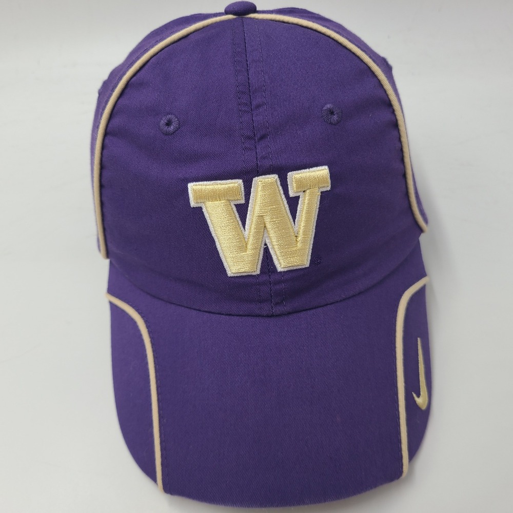 Washington Huskies Hat Adjustable (Fits Small) Nike Purple Gold NCAA University